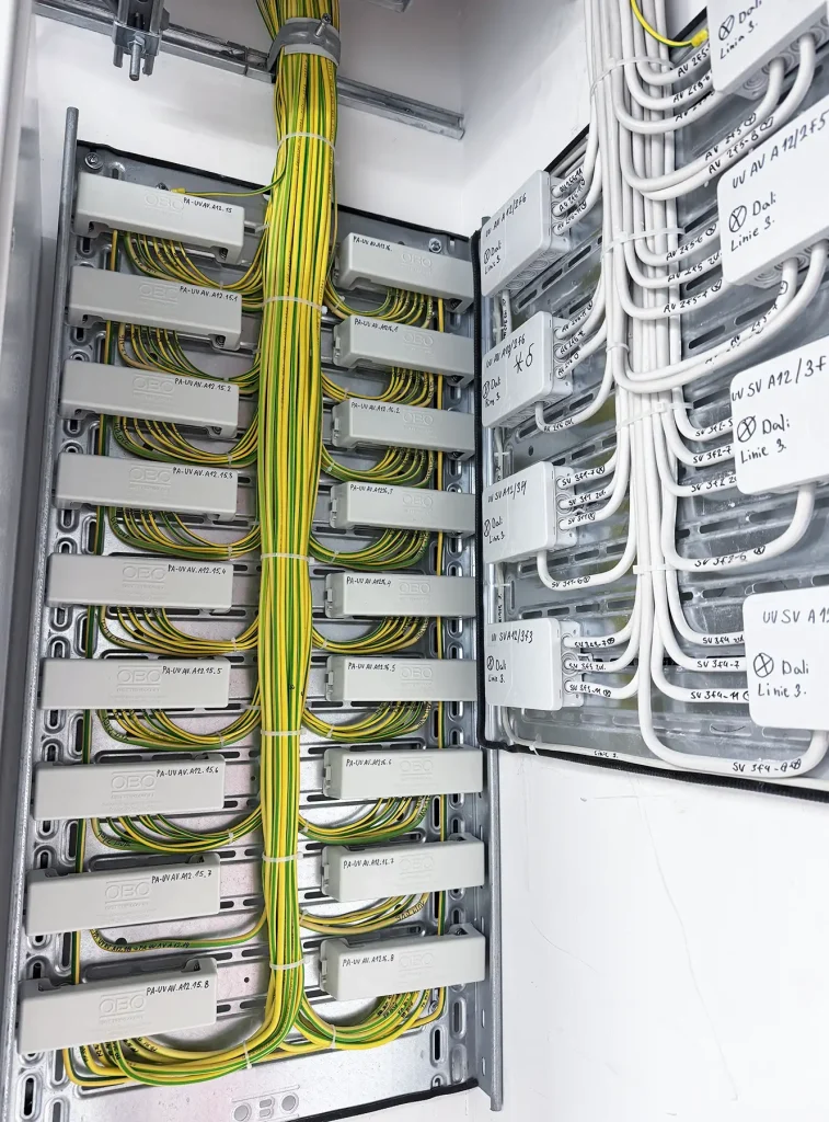 Galeriebild 4/15 – D&P Projekt – Referenzen